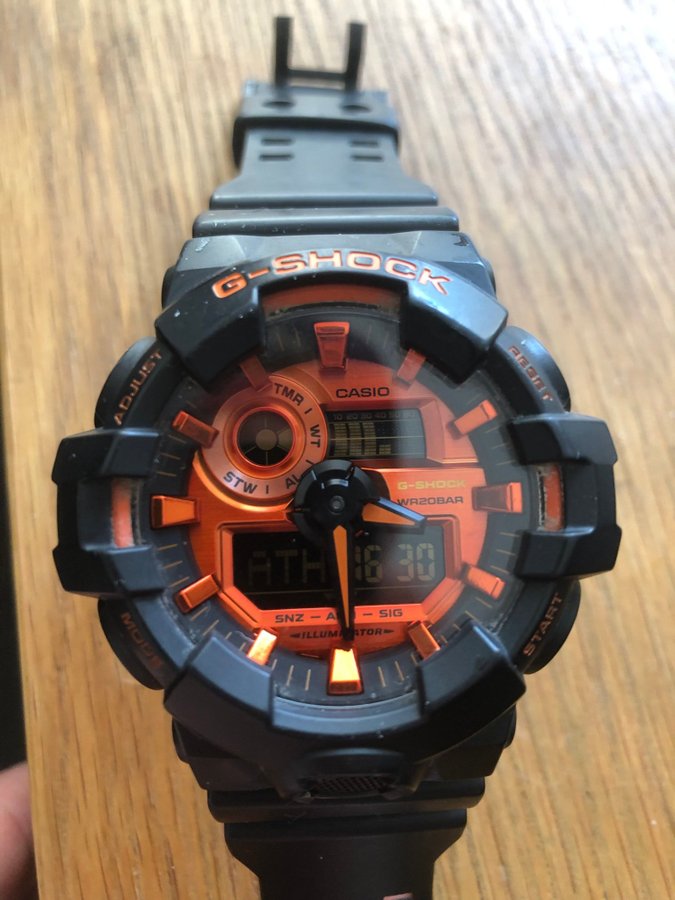 Casio G-Shock GA-700BR toppskick