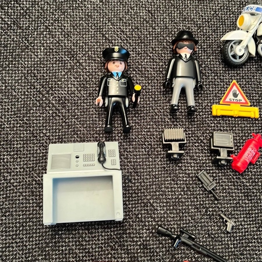 Playmobil figurer och tillbehör