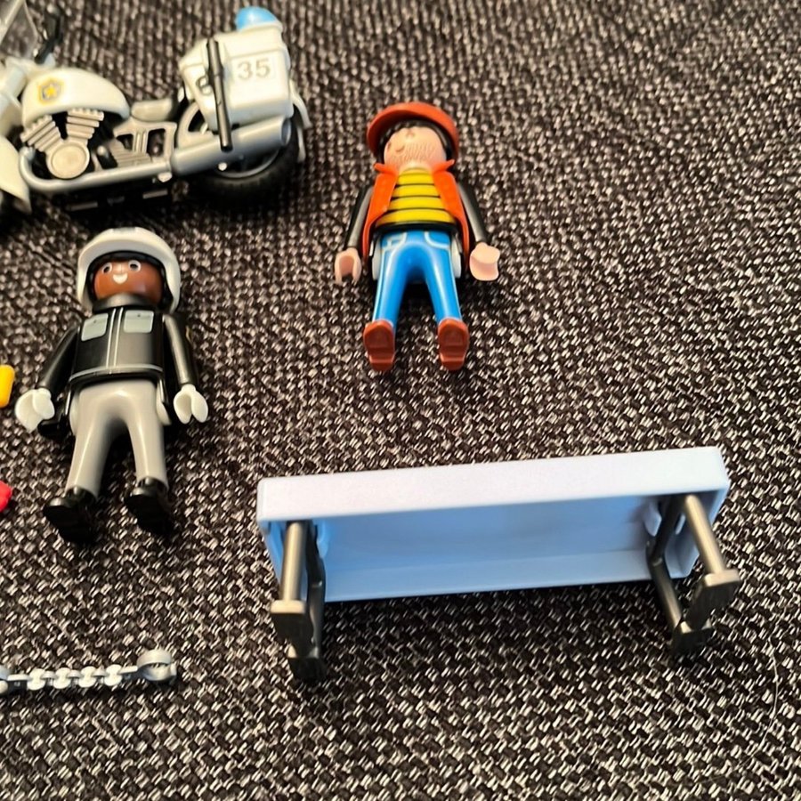 Playmobil figurer och tillbehör