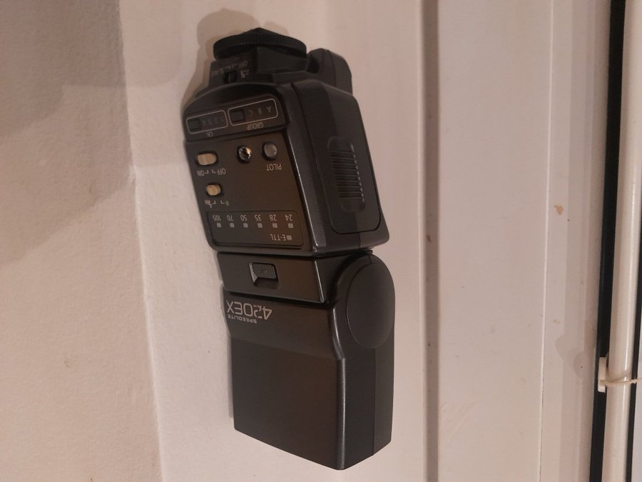 Canon Speedlite 420EX