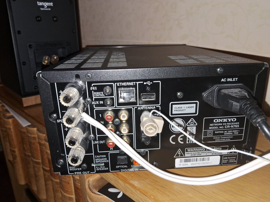 Onkyo CR-N765 Receiver med Tangent Högtalare