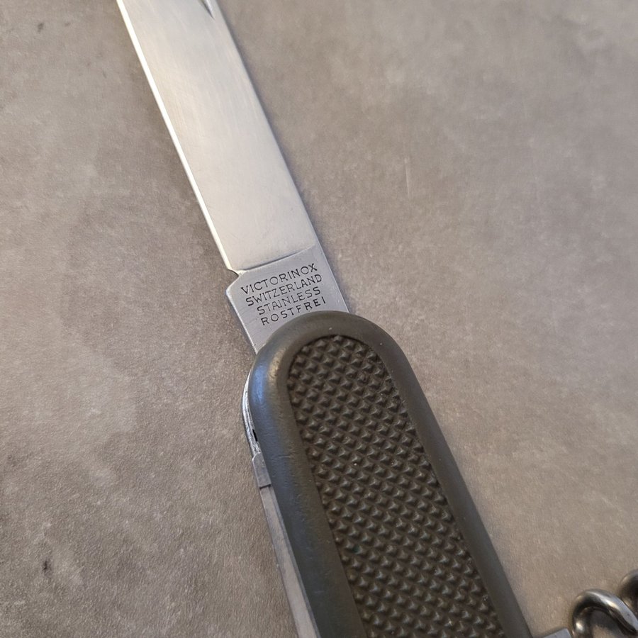 Victorinox multiverktyg