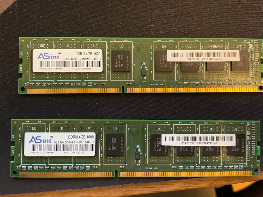 2 st Asint DDRIII 4GB-1600 RAM-minnen