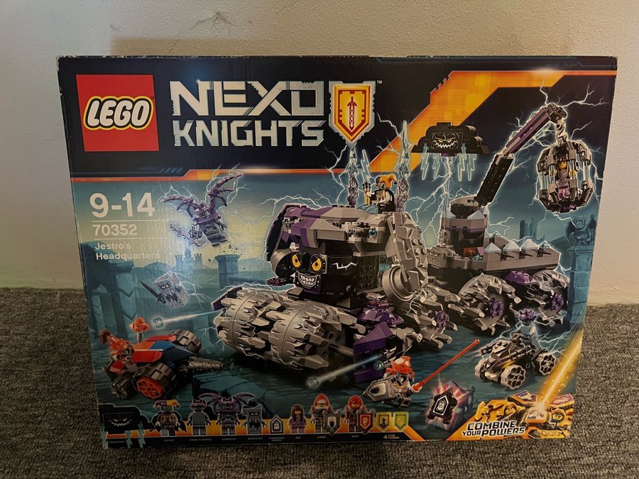 70352 LEGO Nexo Knights Season 3 Jestro's Headquarters