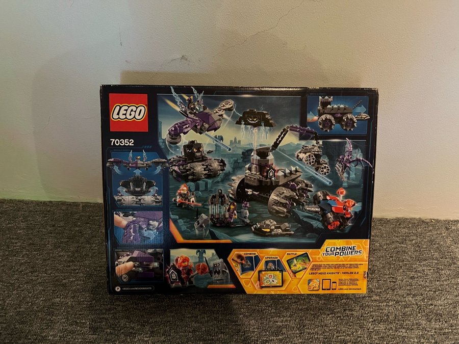 70352 LEGO Nexo Knights Season 3 Jestro's Headquarters