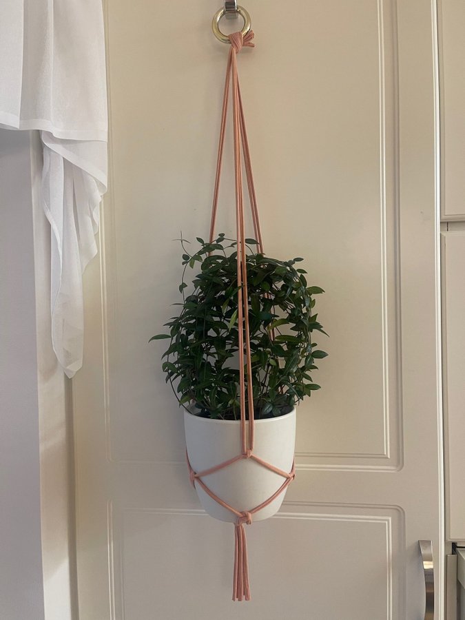 Fyra styck gråa Amplar för blomkrukor makramé Hanger för plants