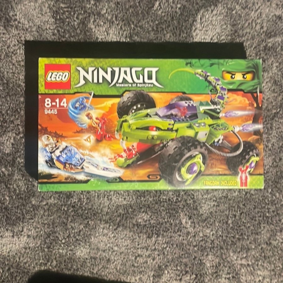 OÖPPNAD, Lego ninjago 9445 fangpyre truck ambush