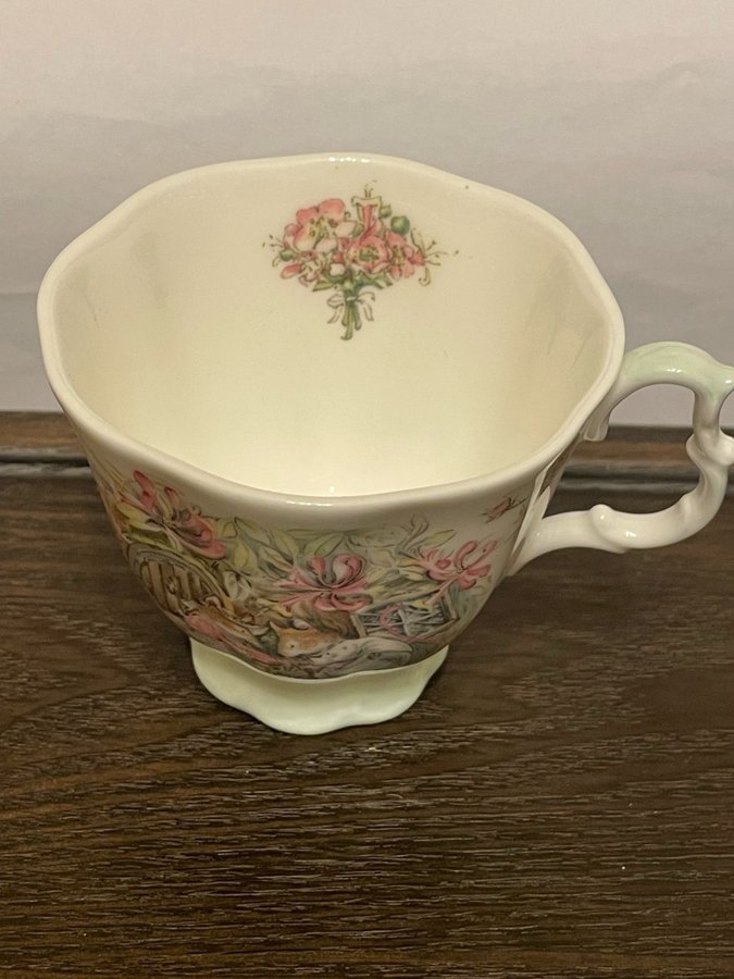 Royal Doulton Summer Brambly Hedge/ mugg- Vintage