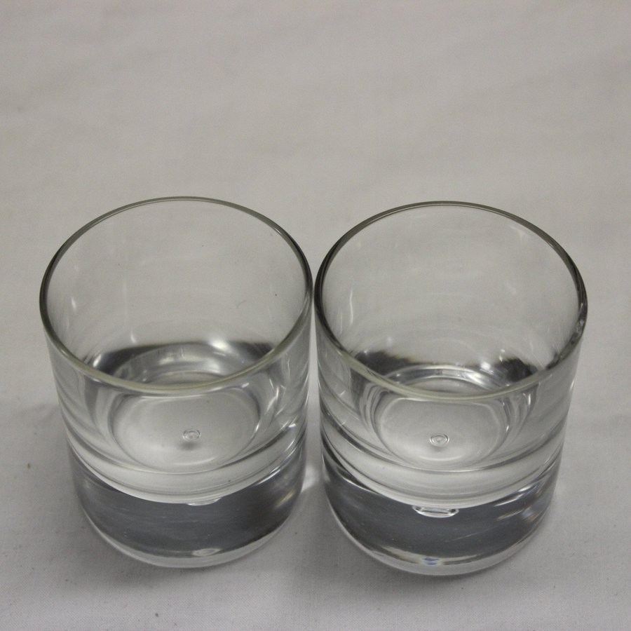 2 Litet Whiskyglas Whiskiglas 7 cm Glas m Bubbel Kosta Pippi Walther Hickman