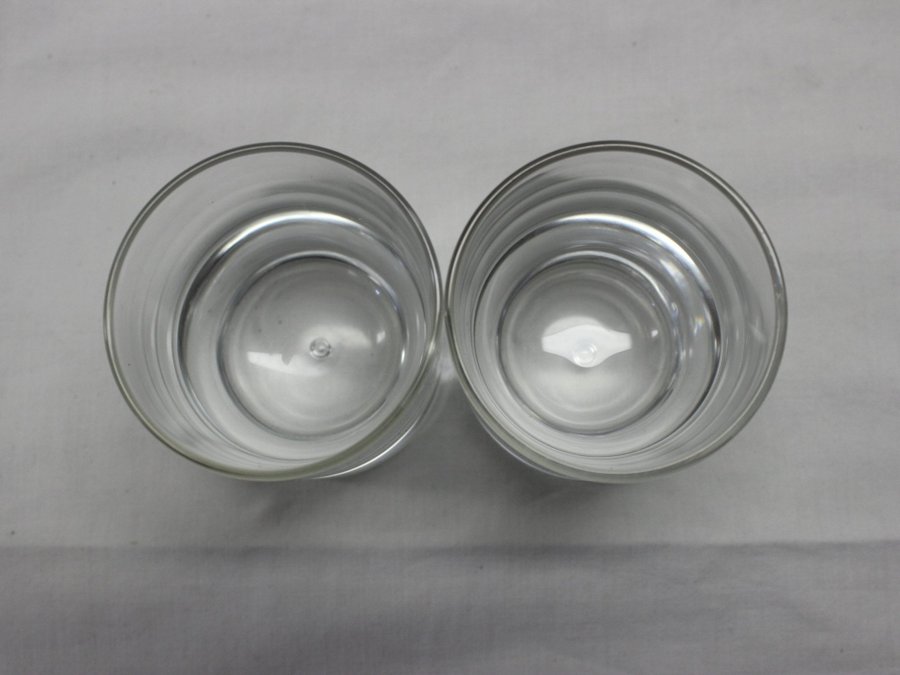 2 Litet Whiskyglas Whiskiglas 7 cm Glas m Bubbel Kosta Pippi Walther Hickman