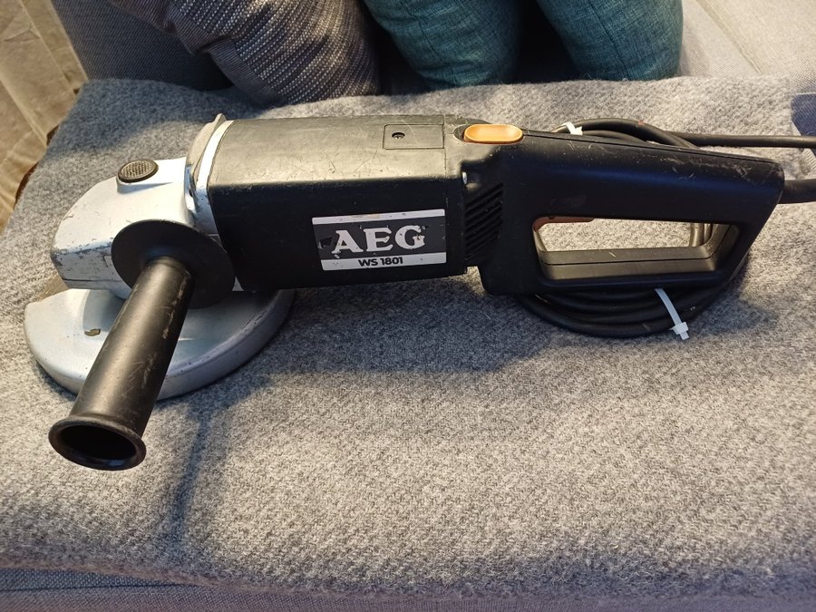 Vinkelslip AEG WS 1801 180mm