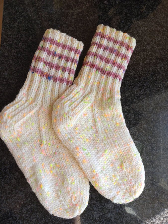 Raggsockor stickade sockor strl 37-39 nytt