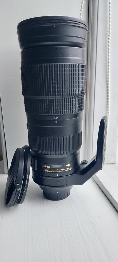 Nikon AF-S Nikkor 200-500mm f/56E ED VR zoom tele objektiv - Perfekt stand