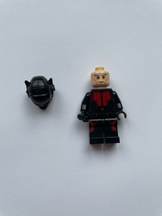 Lego Marvel Minifigur - Ant-Man (Hank Pym)