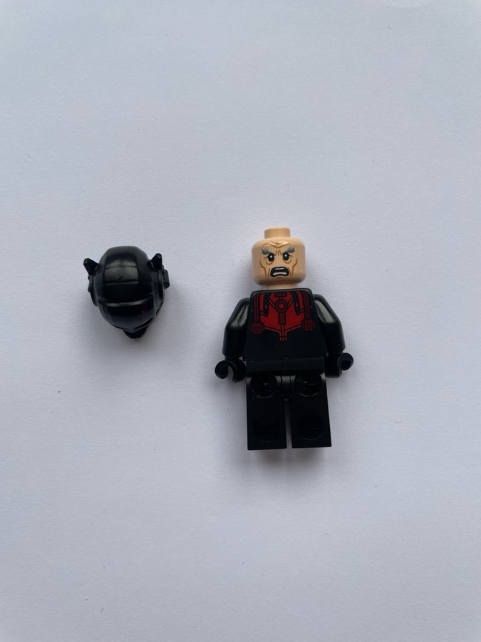 Lego Marvel Minifigur - Ant-Man (Hank Pym)