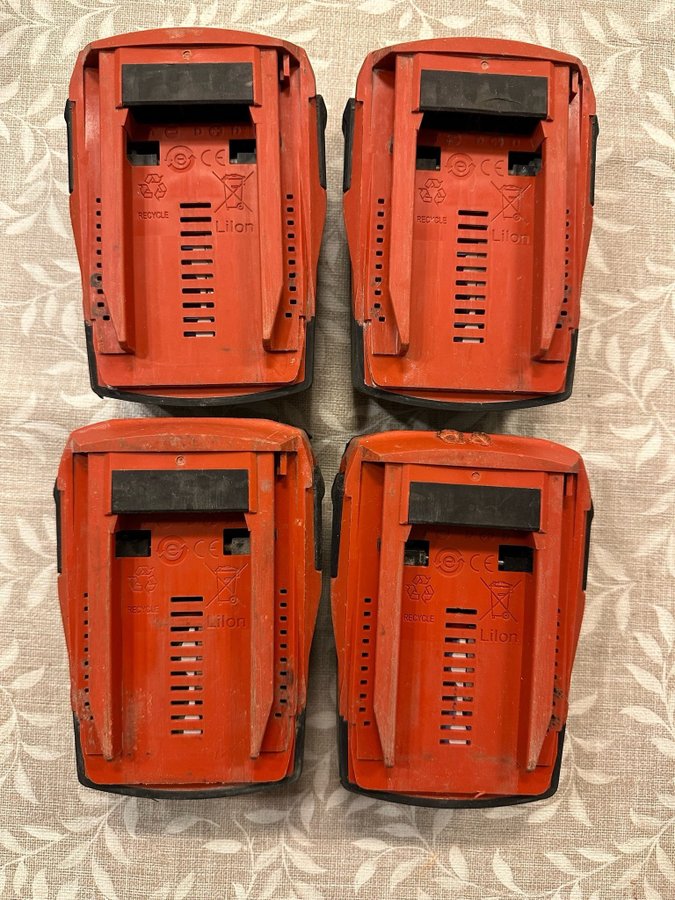 4 ST Hilti Batteri B22 / 4Ah