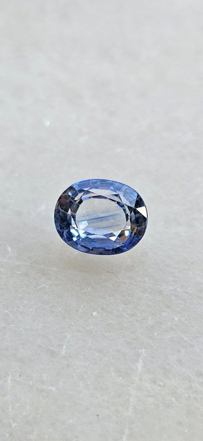 Naturlig Ceylonsafir 1.39Ct