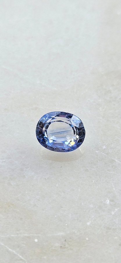 Naturlig Ceylonsafir 1.39Ct