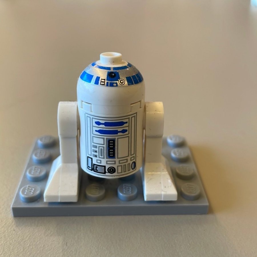 Lego Star Wars Minifigur - R2-D2