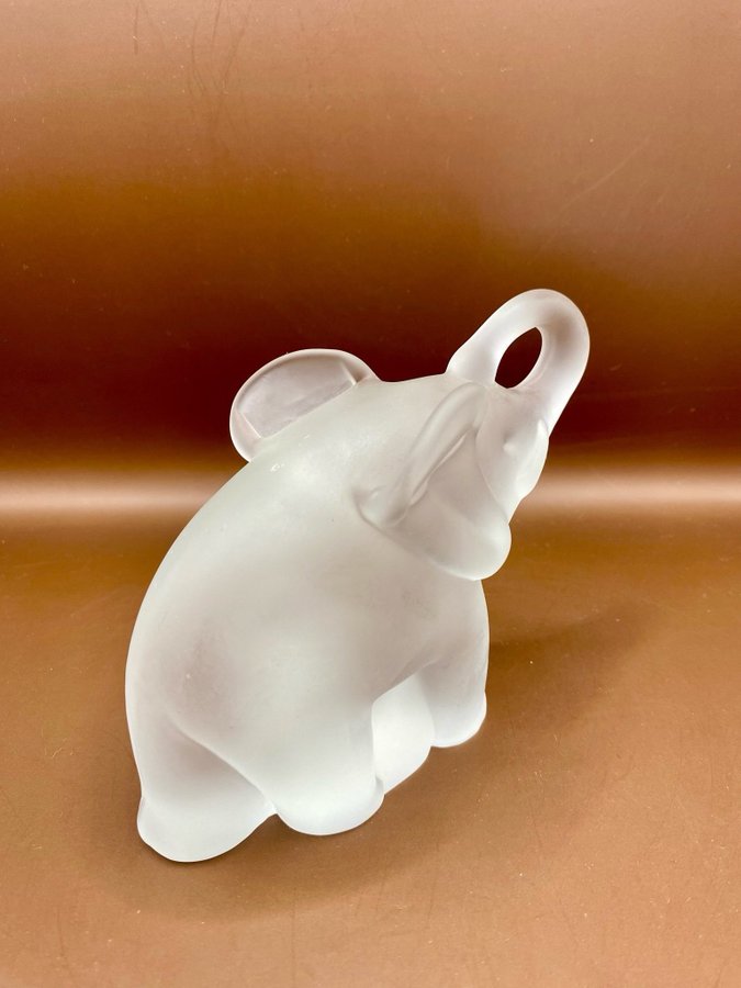 Glasfigurin Elefant Reijmyre