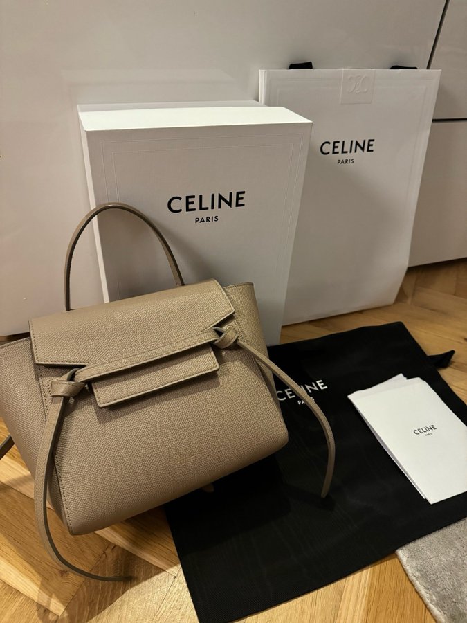 CELINE väska nano ) med alla tillbehör :)