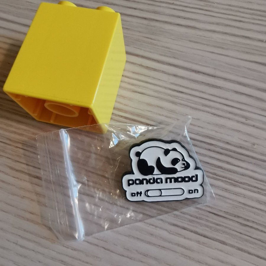 Panda Mood Pin