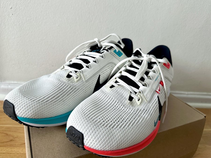 Nike Pegasus 40 Löparskor Vit/Svart/Turkos