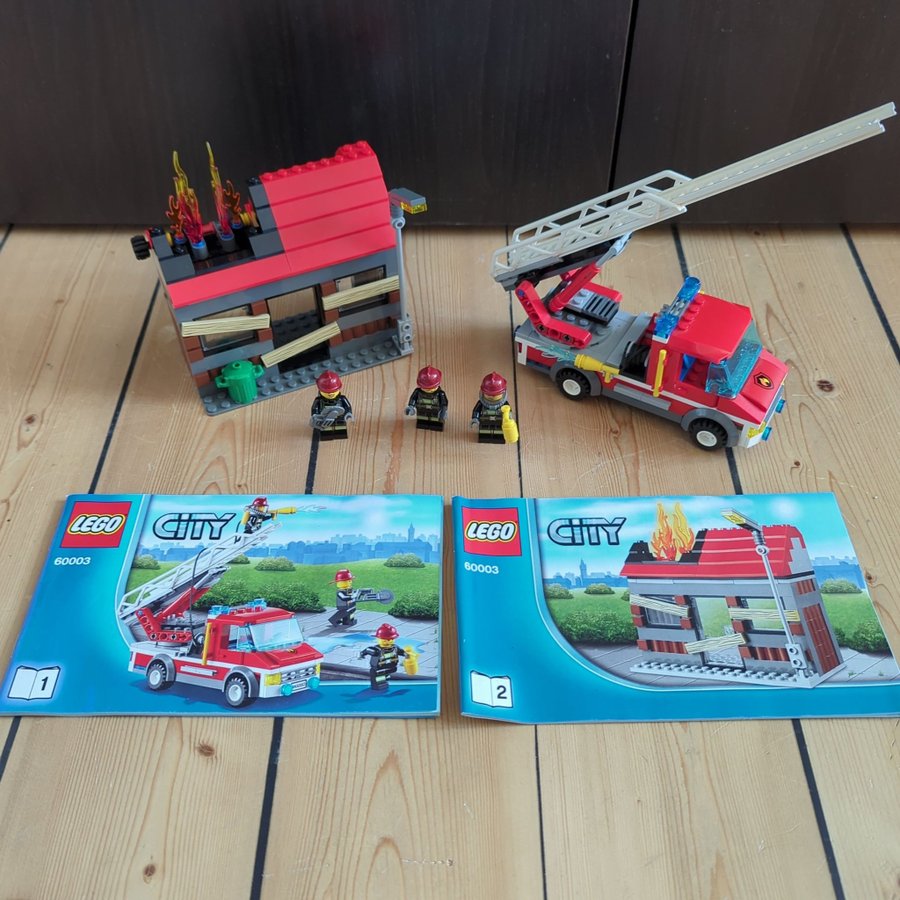 Lego City 60003 Brandbil  brinnande hus