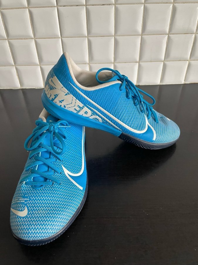 NIKE JR. MERCURIAL VAPOR 13 AC EUR 38