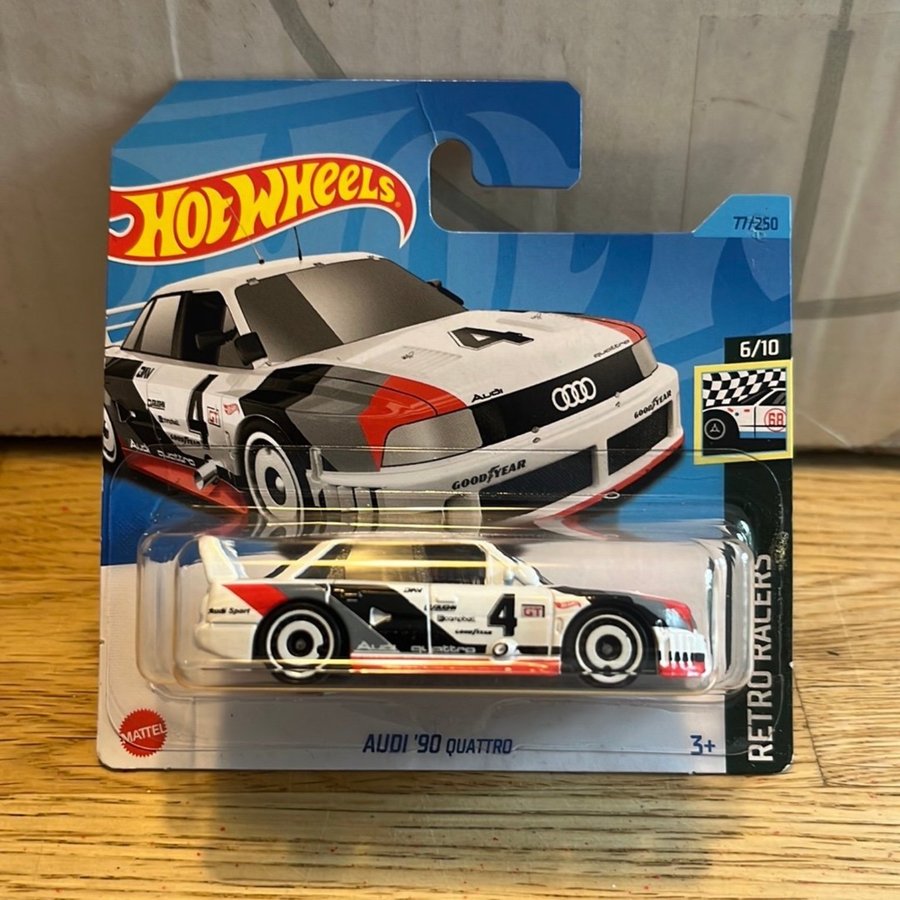 Hot Wheels Audi '90 Quattro Retro Racers 7/250