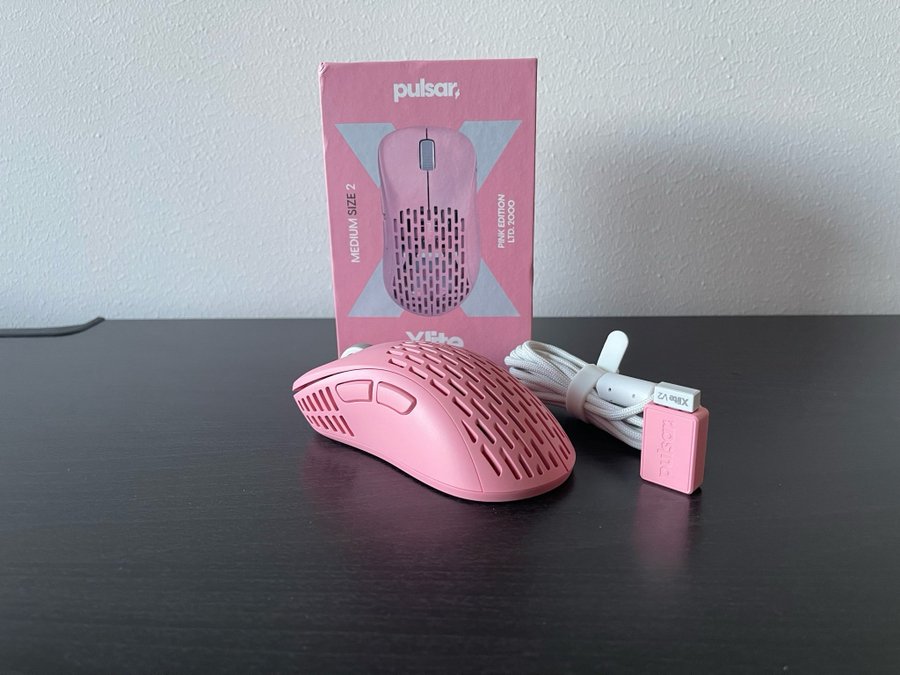 Pulsar Xlite v2 Competition Wirless Gaming Mouse Limited Pink Edition