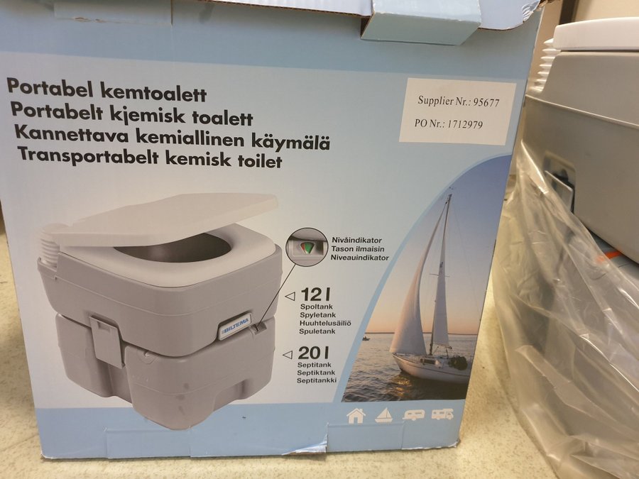 Biltema Portabel Kemtoalett