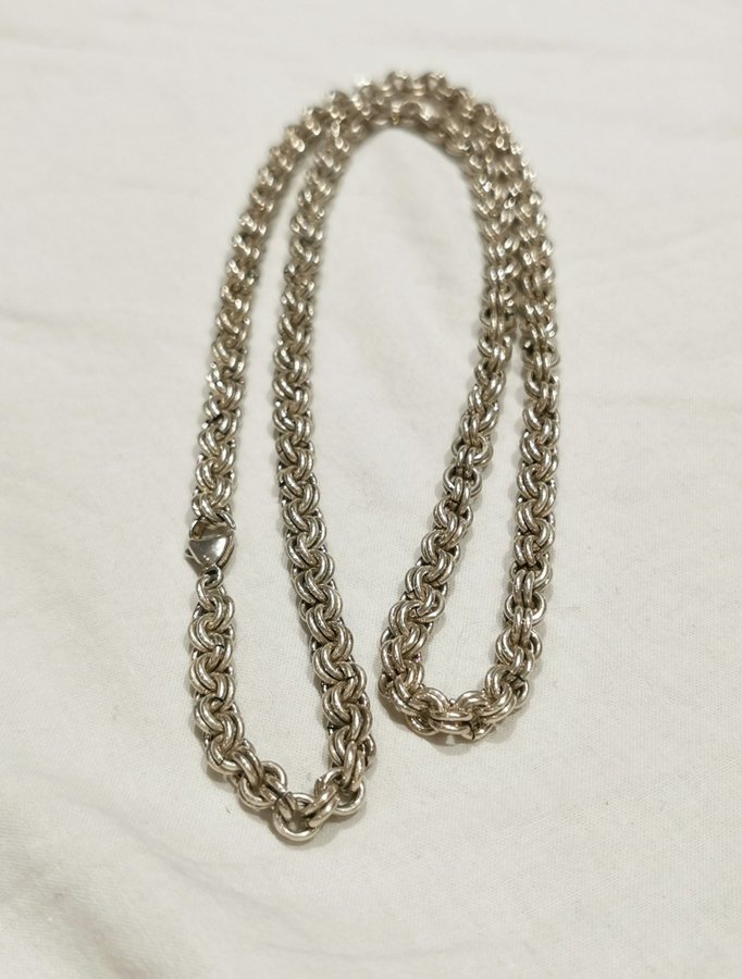 Äkta silver halsband. 65gram