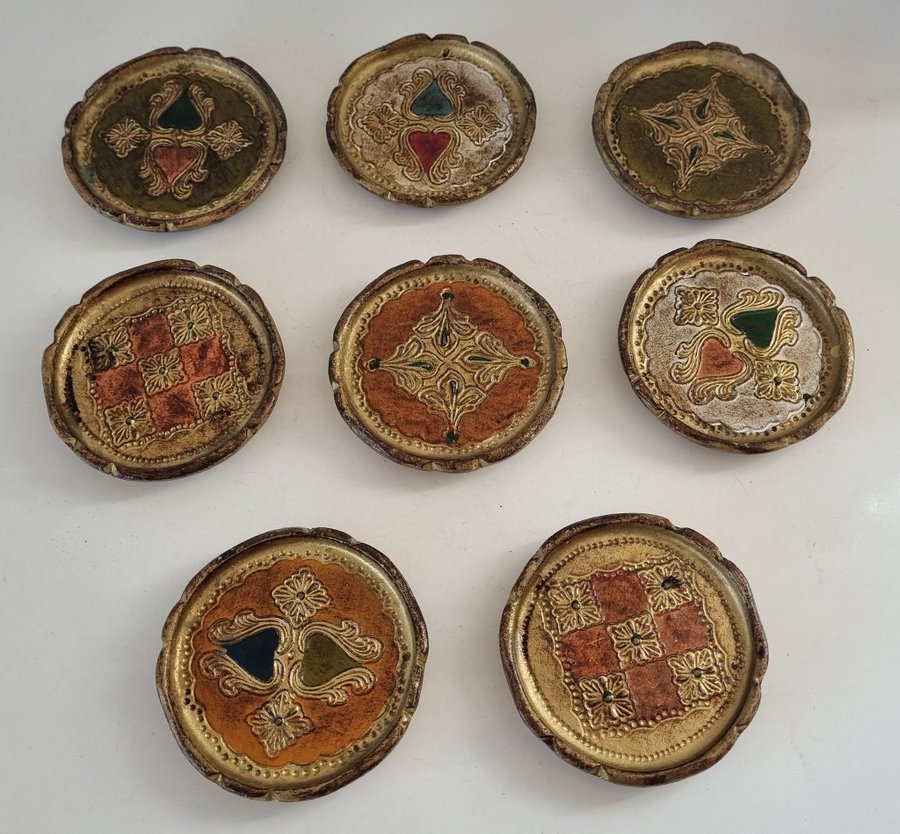 8 st vintage Florentine coasters från Italien - 60-talet - Ø84 mm