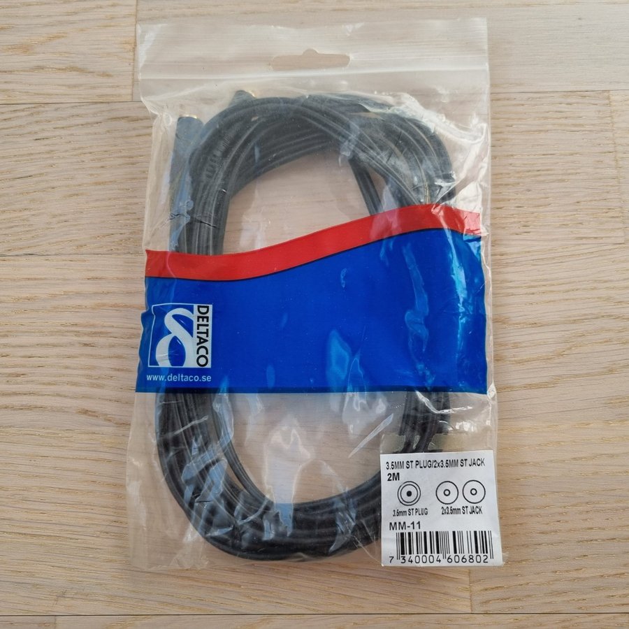 DELTACO ljudkabel (2m), Y-splitter 3,5 mm ha - 2x 3.5mm ho (MM-11) (NY)