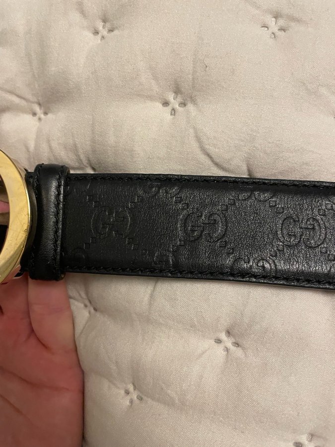 Gucci belt size 90