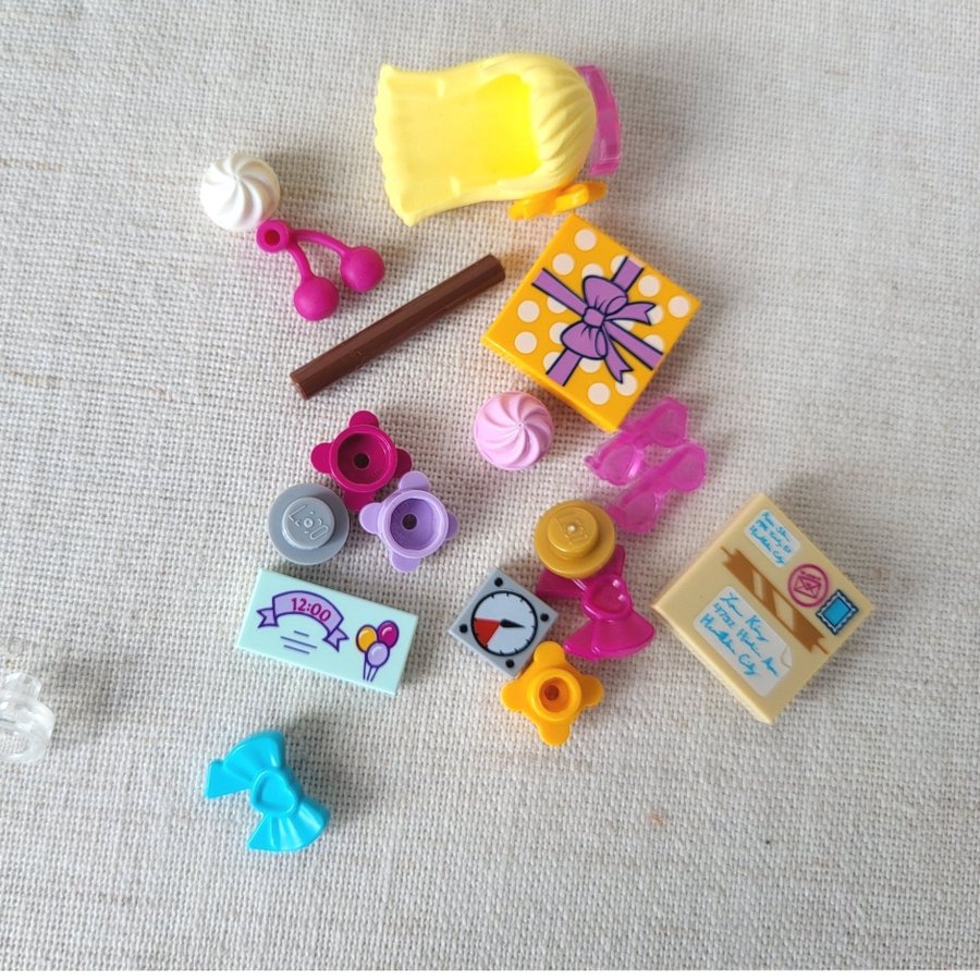 LEGO Friends 41308 - StephanieGlasseria