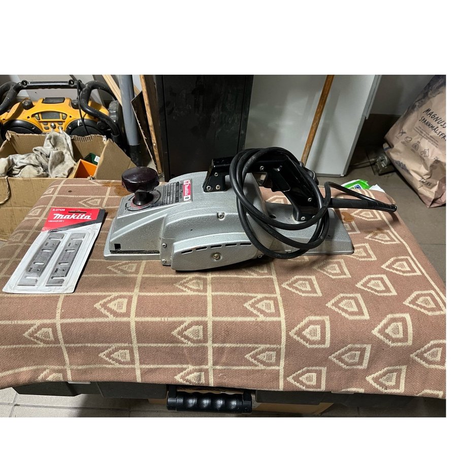 Makita Planhyvel 1804N