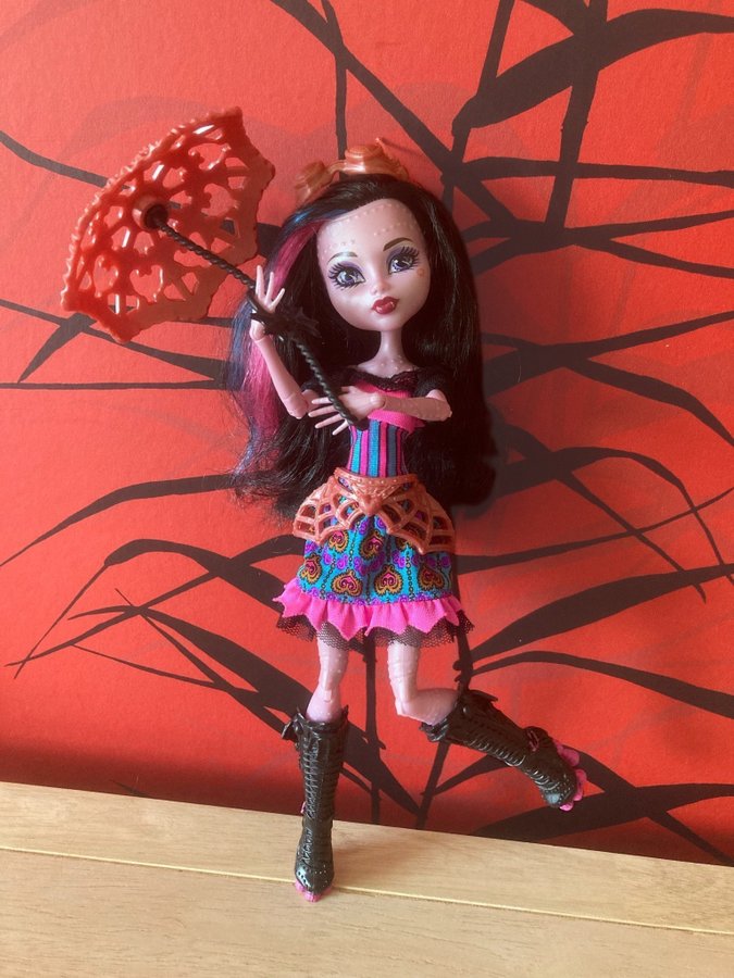 Monster High Dracubecca Doll