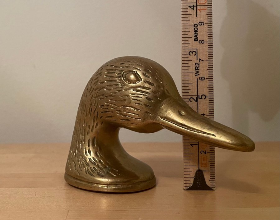 Äkta kapsylöppnare Ducky ovanlig