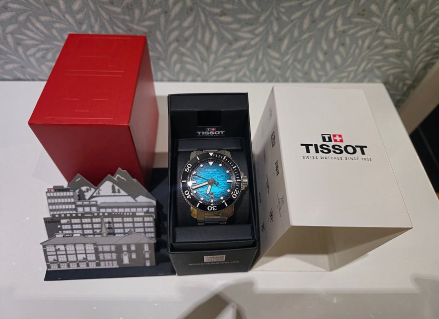 TISSOT Seastar 2000 Professional 600m Powermatic 80