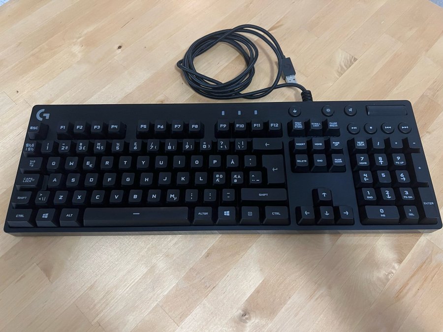 Logitech G810 Orion Spectrum Mekaniskt Speltangentbord