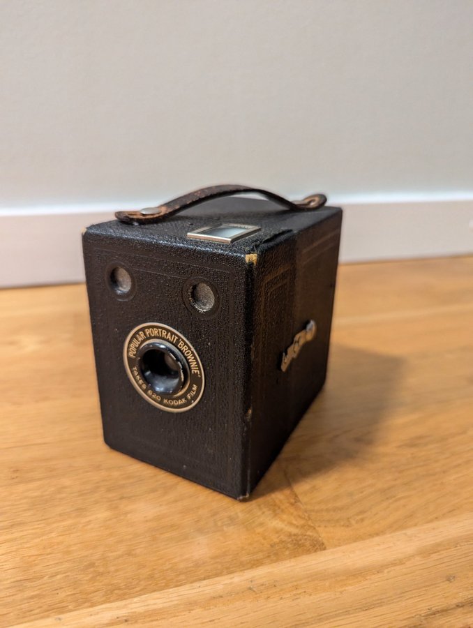 Gammal Kodak Brownie kamera