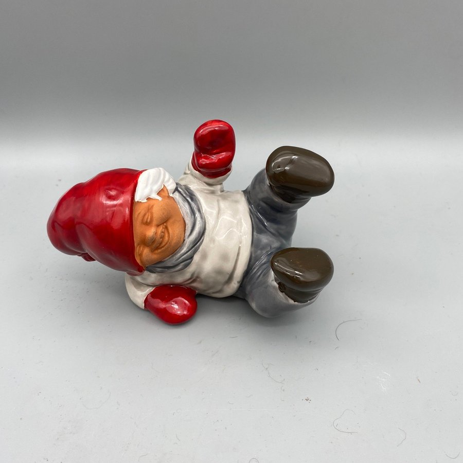 Tomte i keramik, 8 - 13 cm