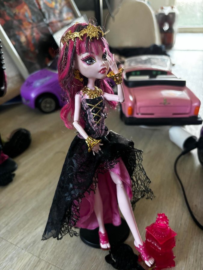 Monster High Draculaura high fest