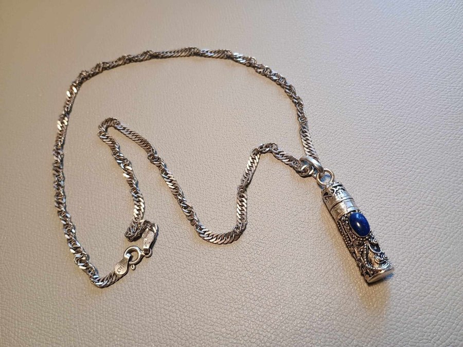 Halsband med Hänge (blå sten som liknar Lapis Lazuli), silver 925 Italy