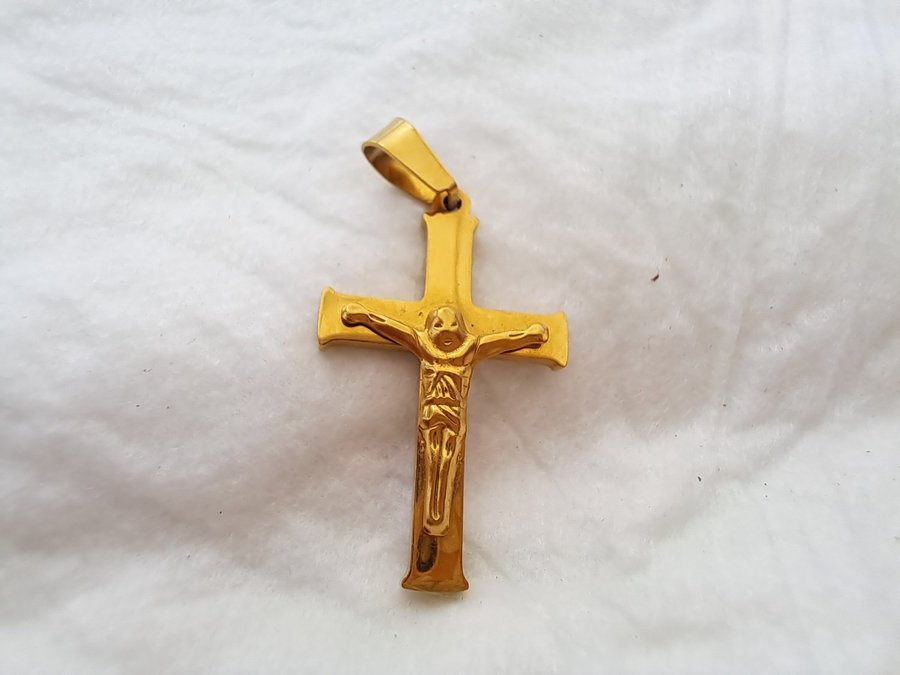 Cross Medal Crucifix Krucifix med Jesus Kristus i gyllene metall