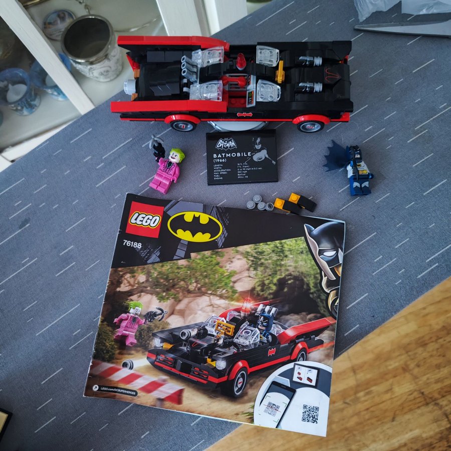 Lego Batman Classic batmobile [76188]