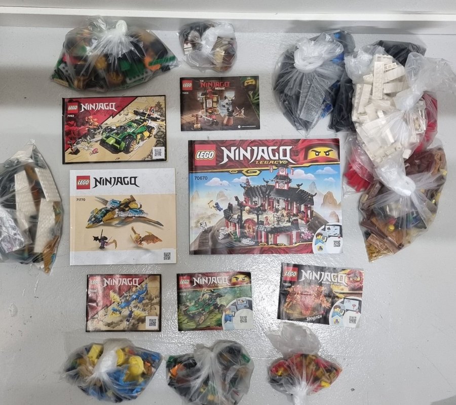 Lego Ninjago 7st olika set 71763 70606 70670 71770 71700 71760 och 70659