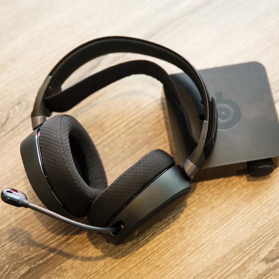 Steelseries Arctis Pro Wireless Bluetooth